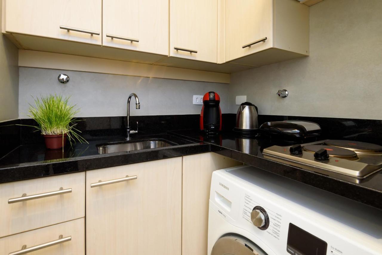 Pineapples Bt301 - Excelente Quarto E Sala, ótima Localização No Centro De Ipanema, Próximo Ao Metrô Río de Janeiro