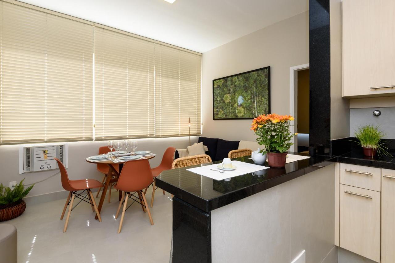 Pineapples Bt301 - Excelente Quarto E Sala, ótima Localização No Centro De Ipanema, Próximo Ao Metrô